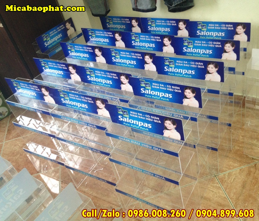 Tủ Trưng Bày Salonpas