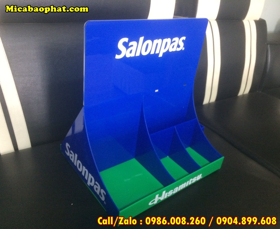 Kệ Trưng Bày Salonpas