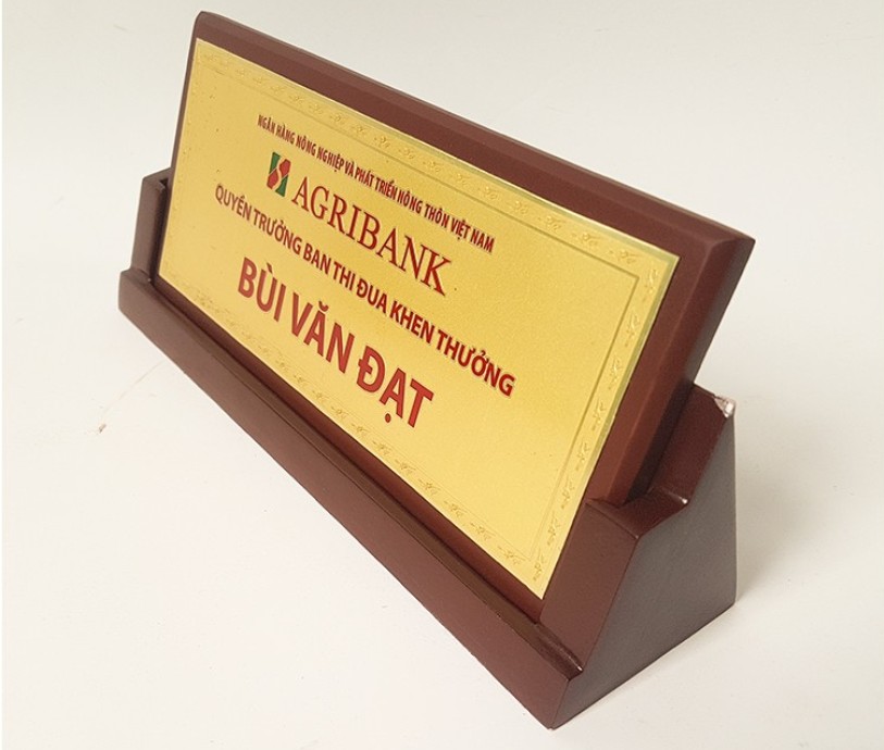 Biển Chức Danh Gỗ Đồng Tam Giác